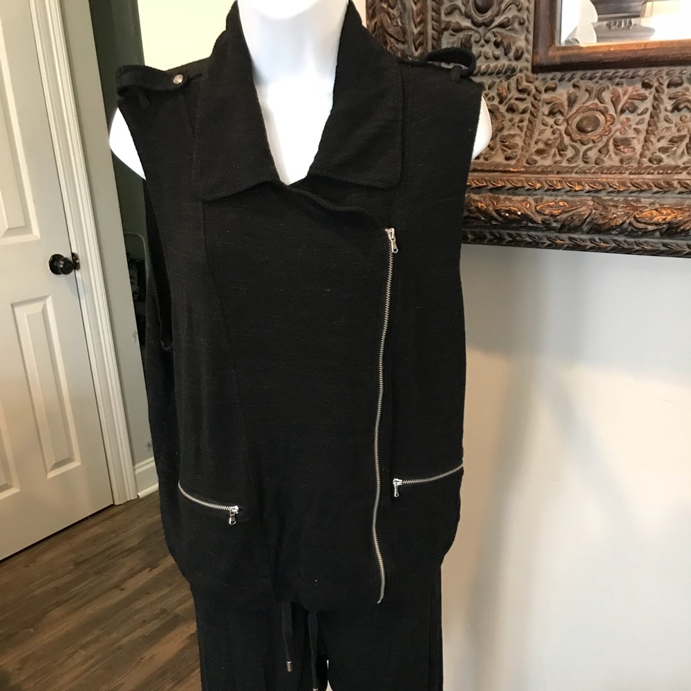Pant suit